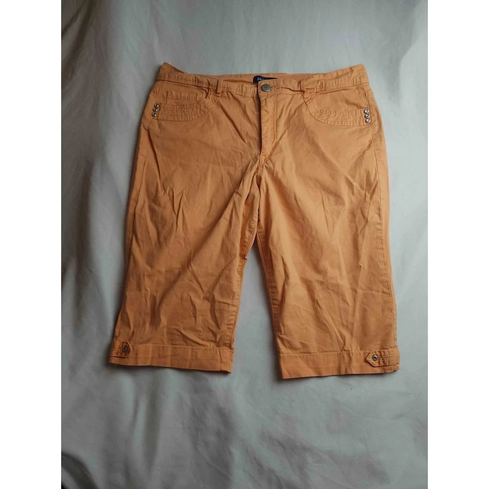 Bandolino Shorts Womens Size 12 Orange Brady Stretch Casual Bermuda Pockets - Picture 1 of 7
